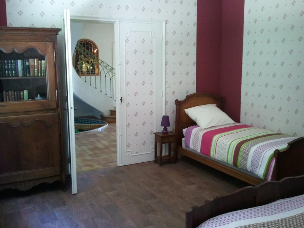 Bed and Breakfast Mas Du Trezon Cholet Exteriér fotografie